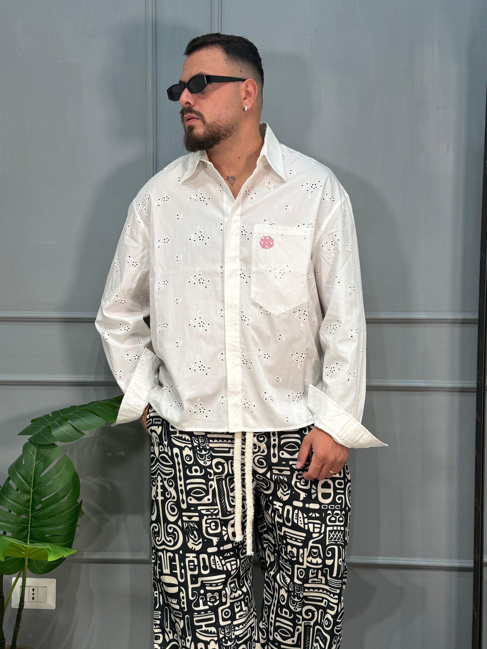 Camicia operator