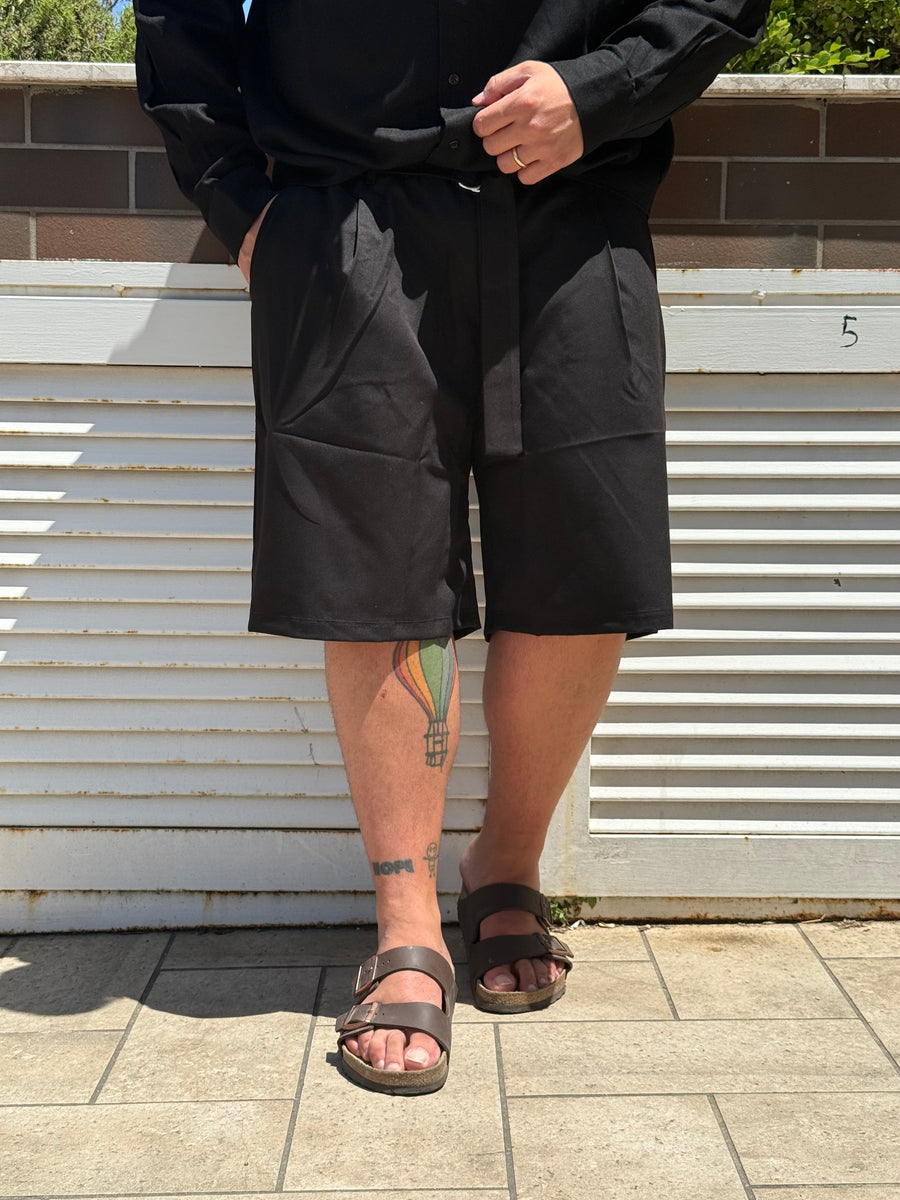 Shorts cinturino